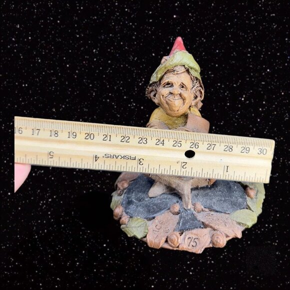 Tom Clark Gnome Figurine 1975 Vintage Studios Davidson NC Pixie W Book Figure - Picture 6 of 9
